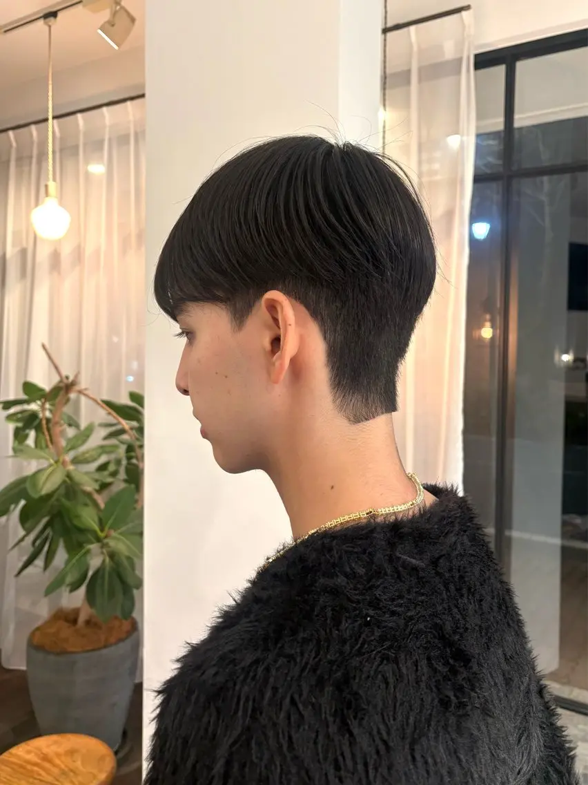 ショート 西野 優夏のヘアスタイル