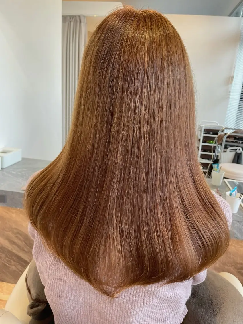 セミロング カラー カット ヘアカラー トリートメント 大谷 杏菜のヘアスタイル
