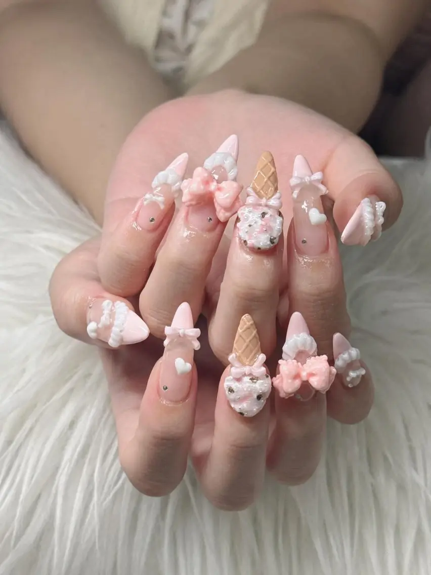ネイル 長さ出し グラデーション 卒業式 キラキラネイル マグネットネイル ハンドネイル Lee Nailsのネイルデザイン