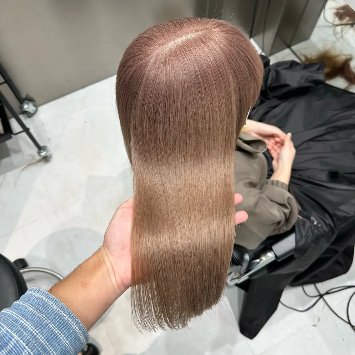 ミディアム カラー ヘアカラー 💫艶ハイトーン×髪 質改善💫リュウトのヘアスタイル