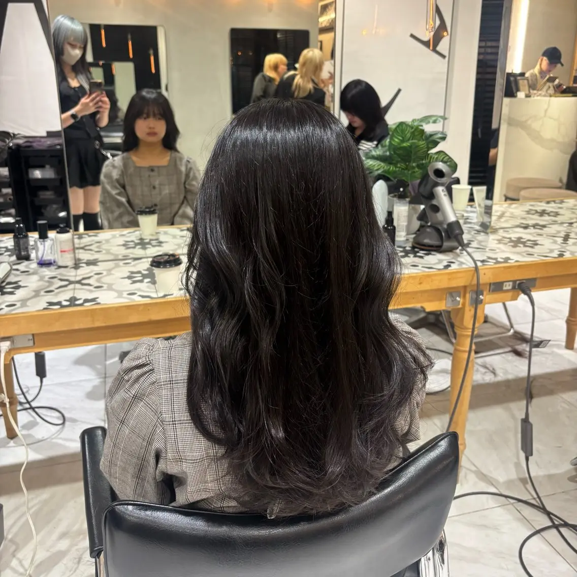 ロング 莉瑠 / ボブモデル募集🐃のヘアスタイル