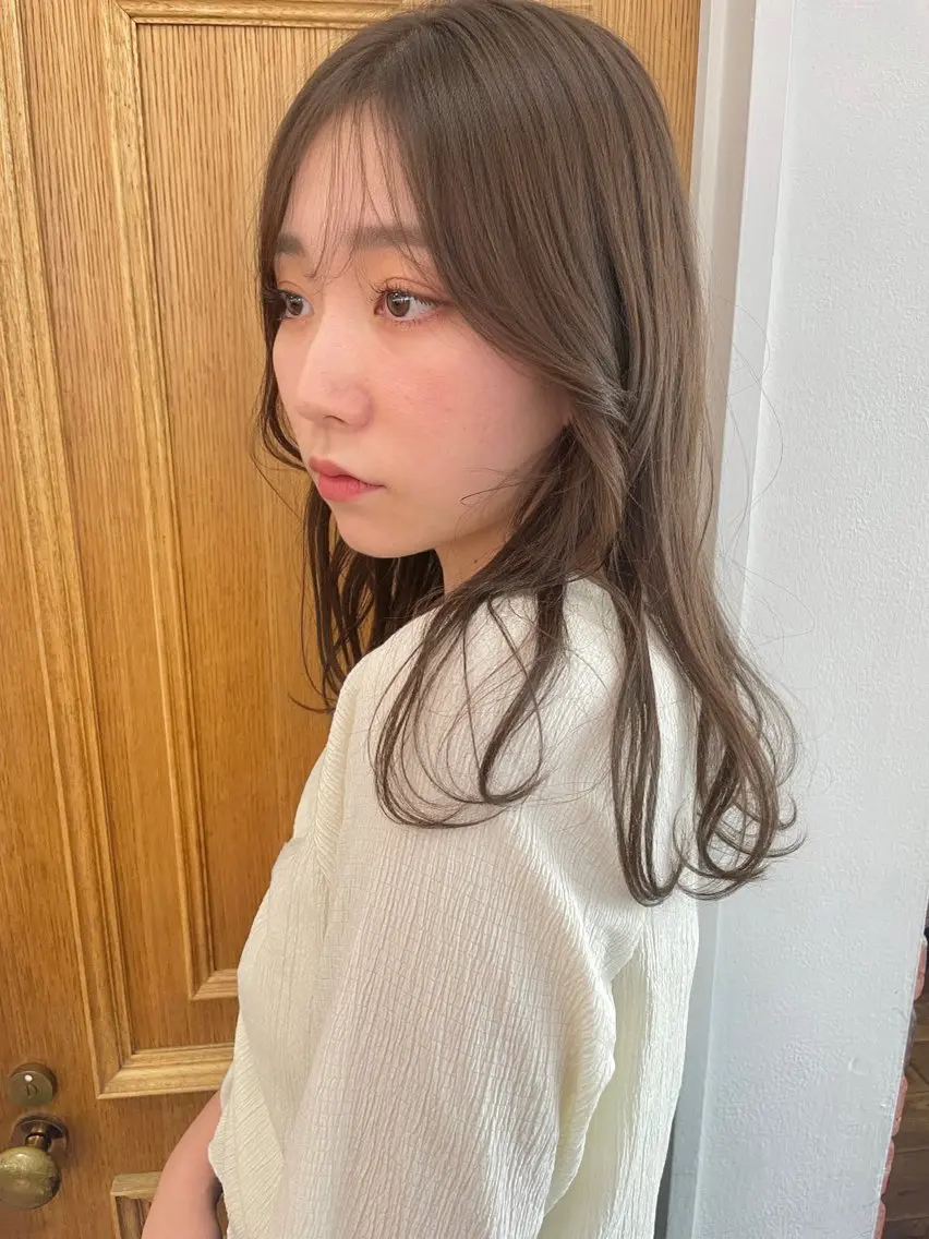 セミロング カラー ベージュカラー カット ヘアカラー トリートメント 抜け感ボブ×パーマ |kazaneのヘアスタイル