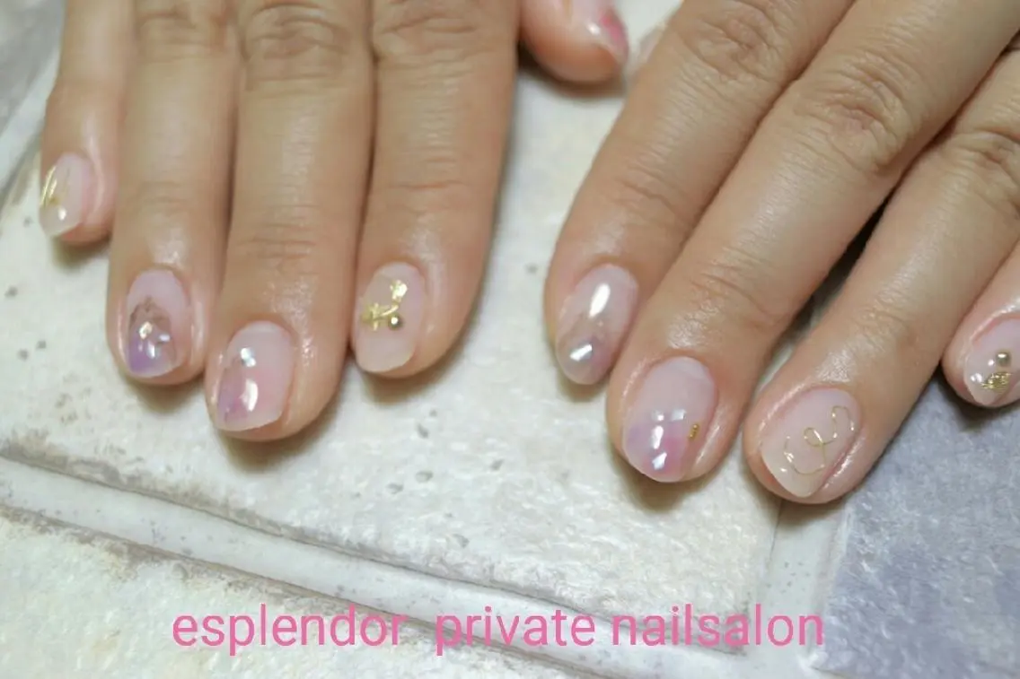 ネイル 持ち込み ニュアンスネイル esplendor  小野寺のネイルデザイン