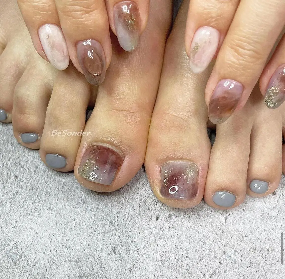 ネイル フットネイル ニュアンスネイル 𝐅𝐢𝐢【本町/ ネイル】Miho💜のネイルデザイン