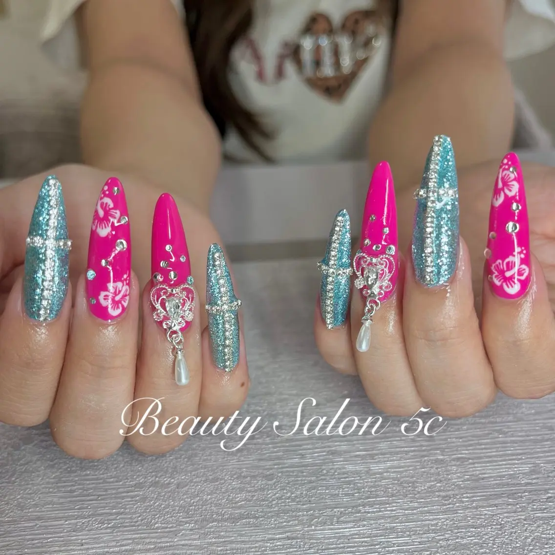 ネイル Salon 5c CHIAKIのネイルデザイン