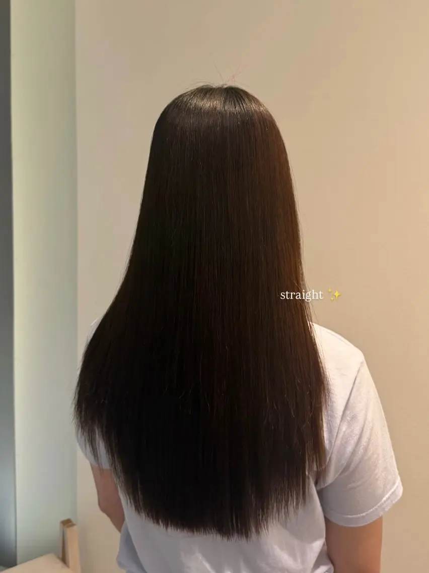 ロング 縮毛矯正 縮毛矯正 トリートメント 磯引 美菜のヘアスタイル
