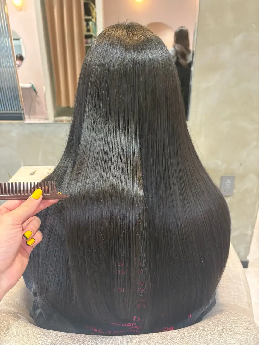 ロング 顔周りカット 髪質改善 韓国風ヘア レイヤーカット 縮毛矯正 🌼縮毛矯正🌼 中野有騎🦕のヘアスタイル