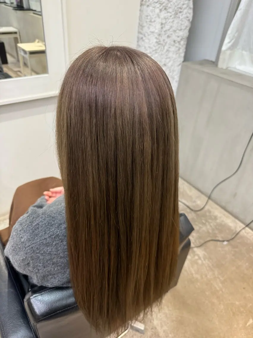 ロング カラー ブリーチ ブラウンカラー 透明感カラー オリーブブラウン ANY Sakiのヘアスタイル