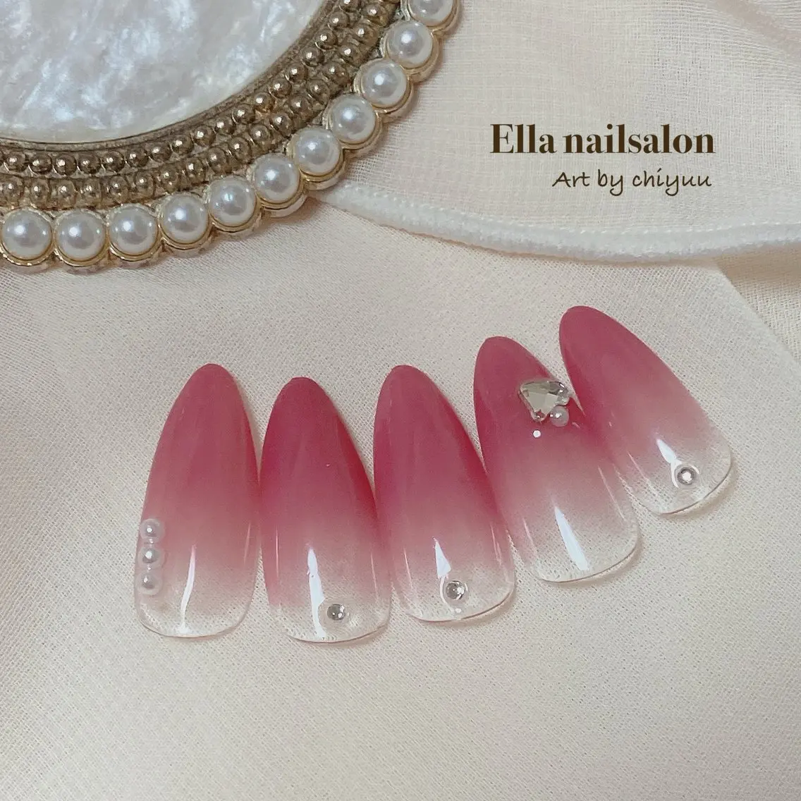 ネイル ハート ストーンネイル ハンドネイル Ella nail ちゆうのネイルデザイン