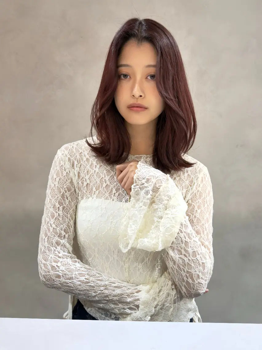 セミロング ✨レイヤー・ブリーチ なしダブル特化✨のヘアスタイル