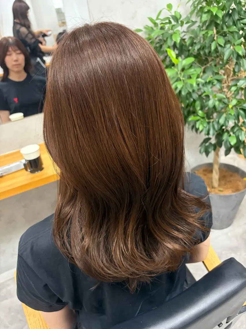 セミロング カラー ヘアカラー トリートメント misa🫧ナチュラ ル縮毛矯正/髪質改善のヘアスタイル