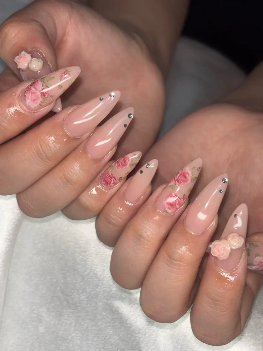 ネイル Bitty💟 Marinのネイルデザイン