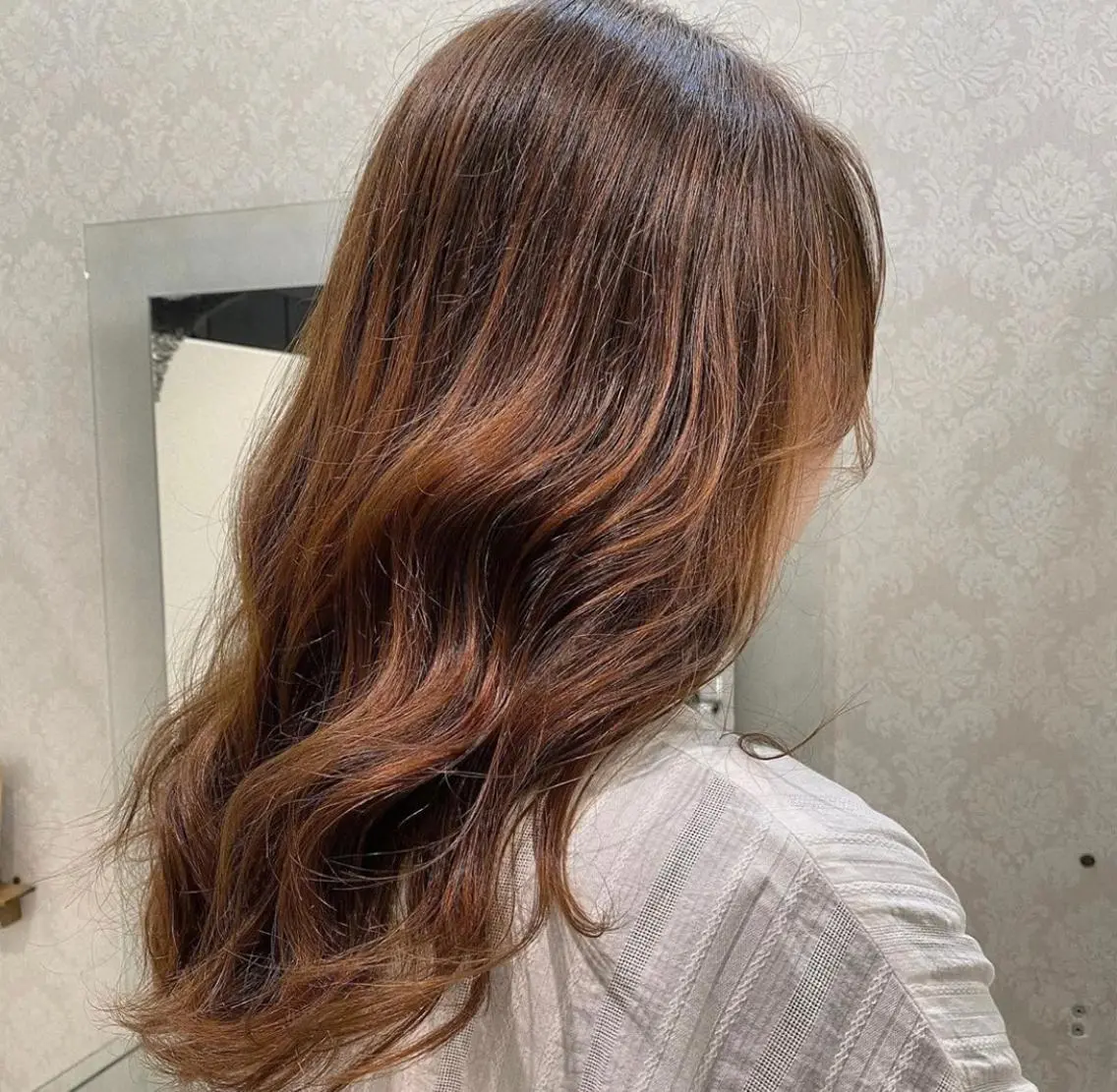 ロング カラー ブラウンカラー オレンジ オレンジブラウン 【育休中】EARTH 荒井店HARUNAのヘアスタイル