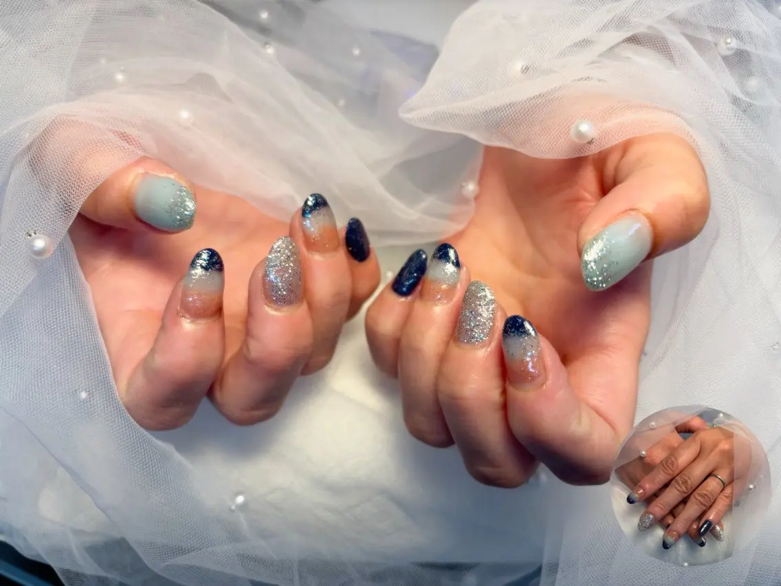 ネイル フラッシュネイル フットネイル フレンチネイル ジェルネイル ガラスフレンチ Nail salon Natulalのネイルデザイン