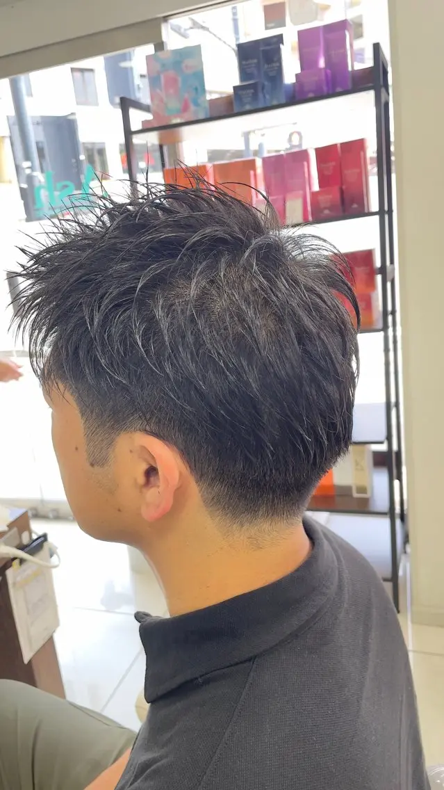 ショート メンズ Yugaメンズパーマ /フェードカットのヘアスタイル