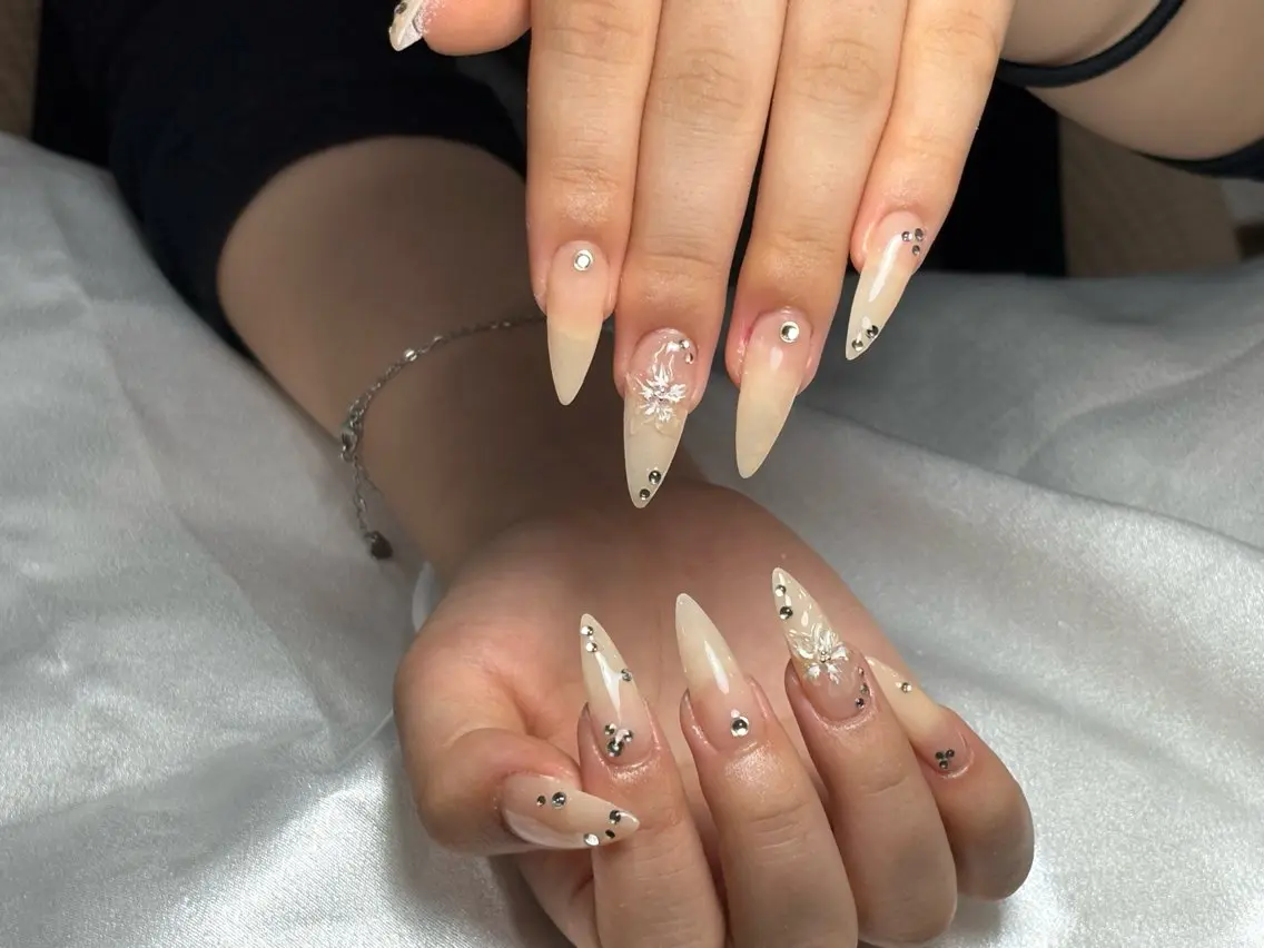 ネイル ハンドネイル Lana Nailのネイルデザイン