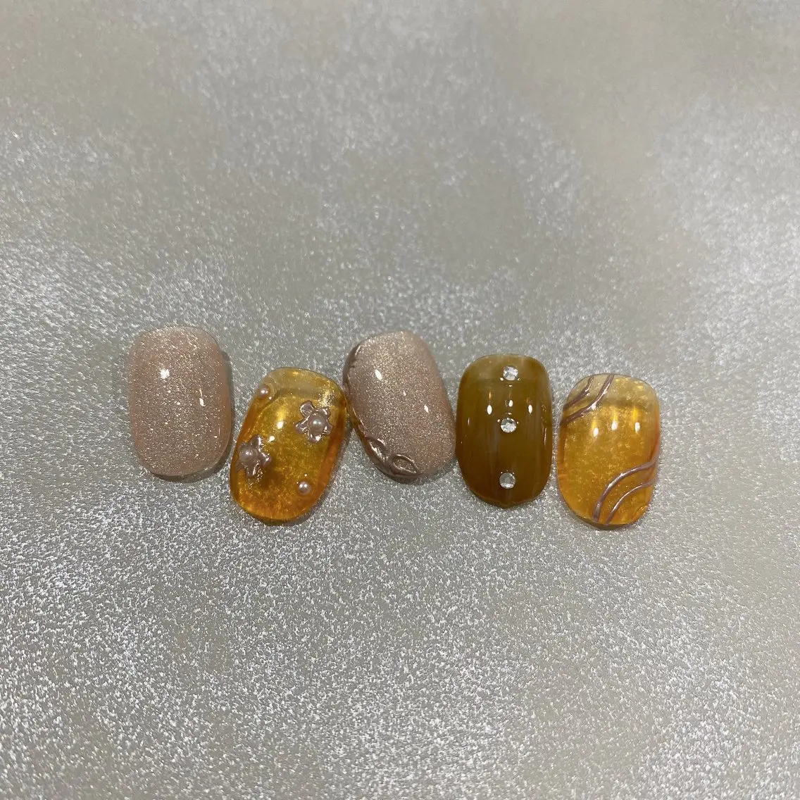ネイル emiu petiteのネイルデザイン