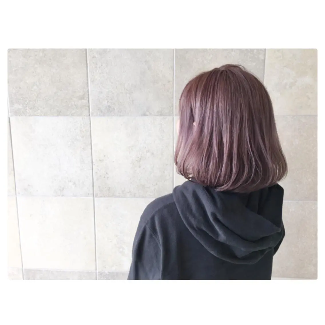 ミディアム カラー ブリーチ ハイトーンカラー カット／メンズカット 藤田麻衣のヘアスタイル