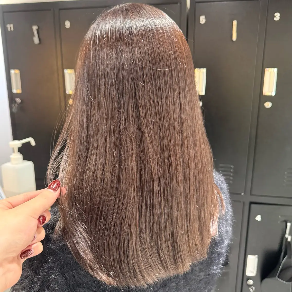 セミロング カラー ヘアアレンジ ヘアカラー ブリーチなしカラー /新百合ヶ丘/安形翔のヘアスタイル