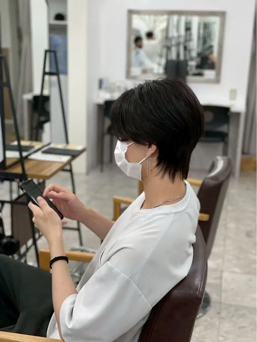 👑メンスウルフ×眉毛カット×シャンプー👑(フェード、刈り上げNG)の写真