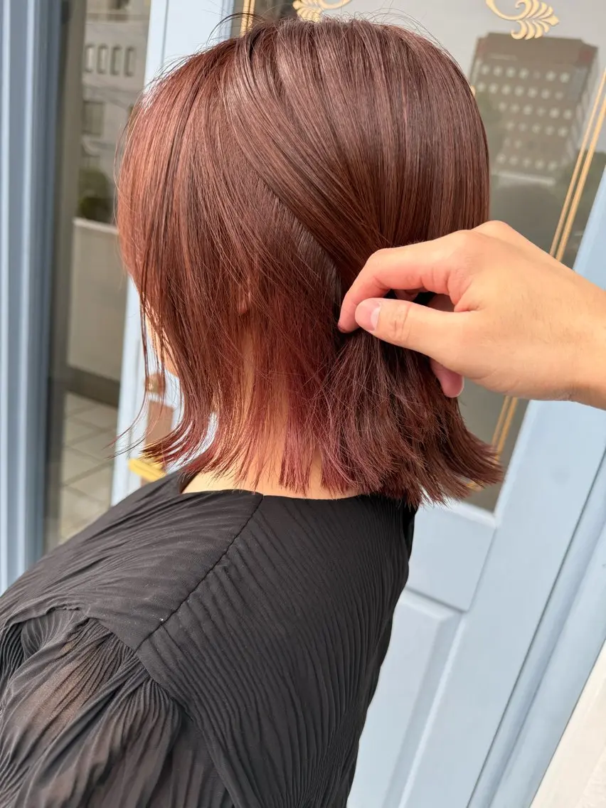 【隠れたオシャレ】似合わせカット+インナーケアブリーチ+Peigeカラーの写真