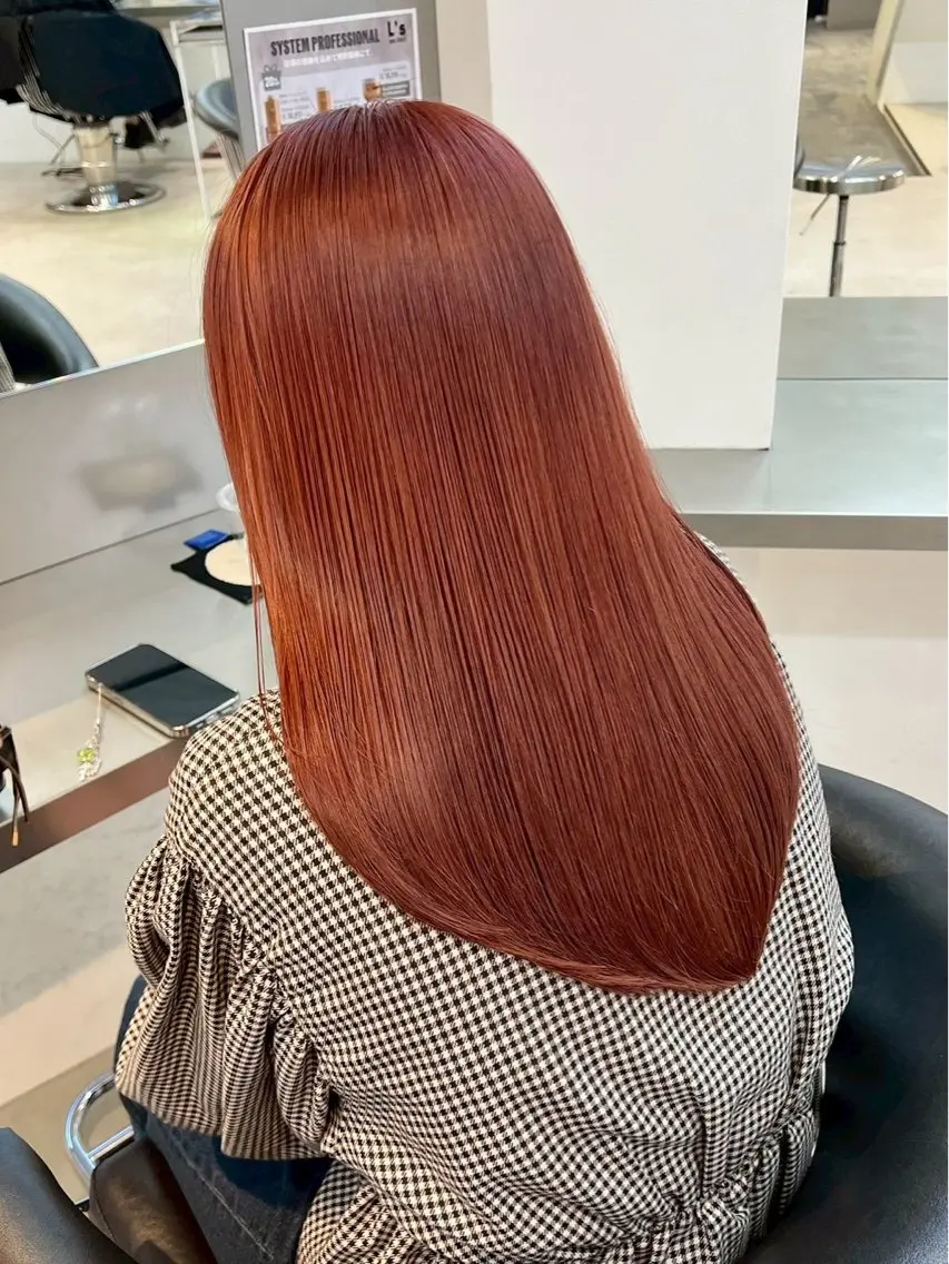 ロング Nao LUCK TOKYOのヘアスタイル