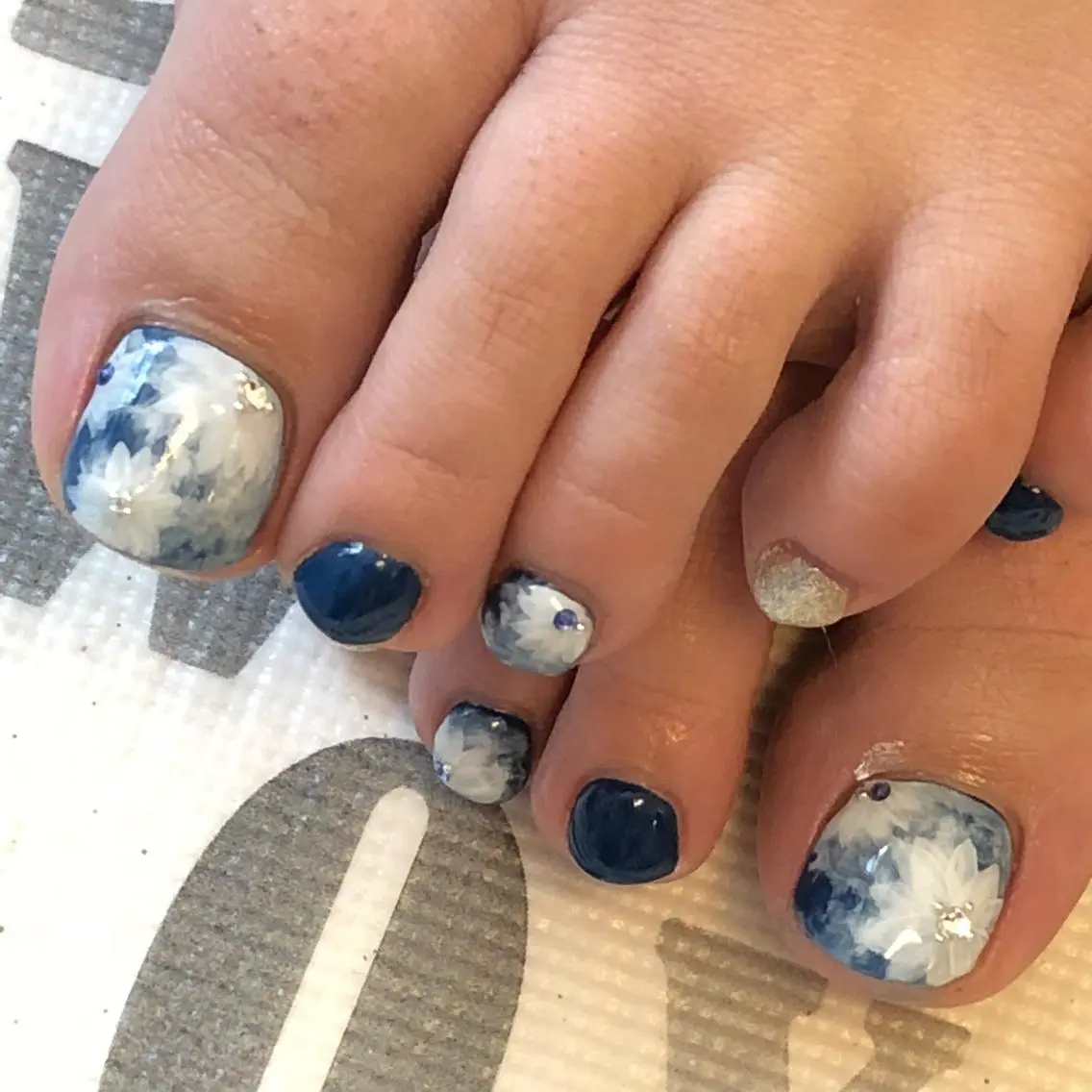 ネイル アートネイル フラワーネイル フットネイル KIREIE NAILSのネイルデザイン