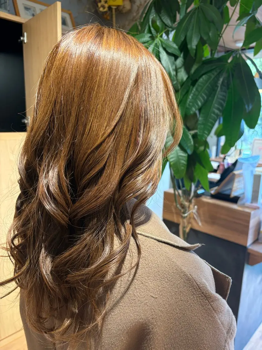 ロング カラー カット ヘアカラー ヘアーアンベリール ことねのヘアスタイル