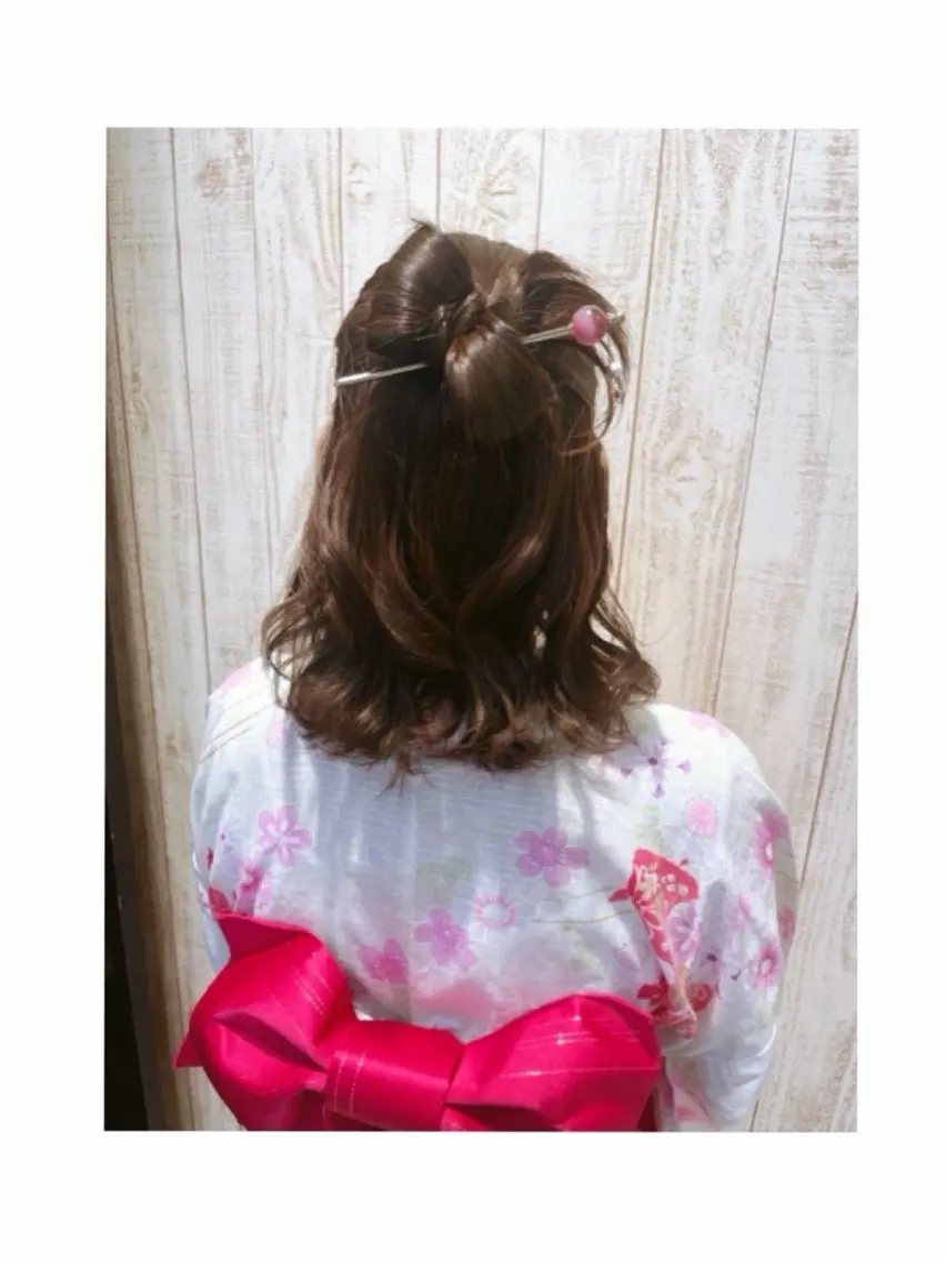 ヘアセット TSUKADA 美髪矯正&艶カラーのヘアスタイル