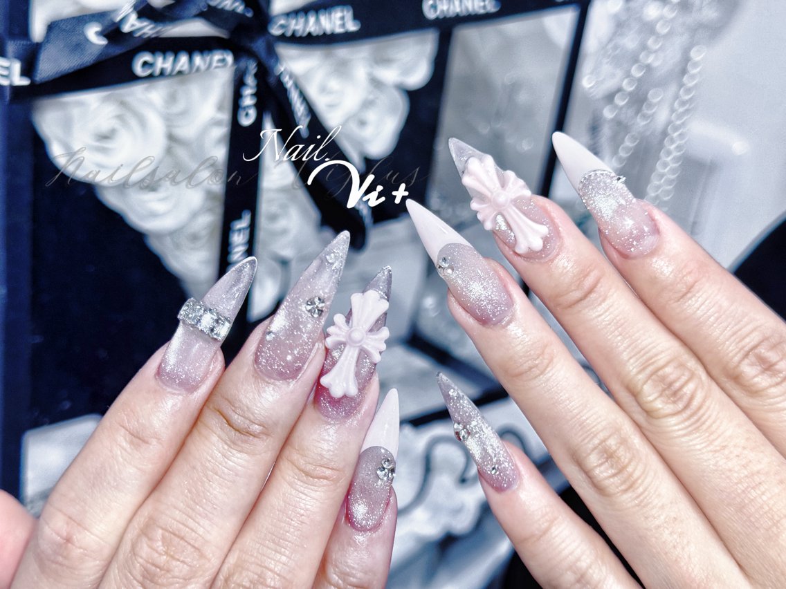 ネイル ハンドネイル ✨Nailsalon Vi+✨のネイルデザイン