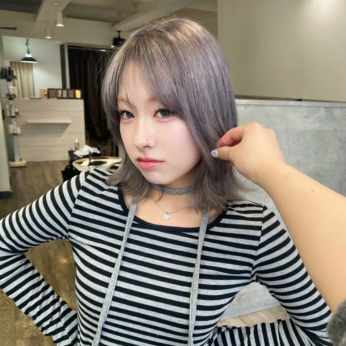 ミディアム カット トリートメント 檜谷 晴　顔周りカットのヘアスタイル