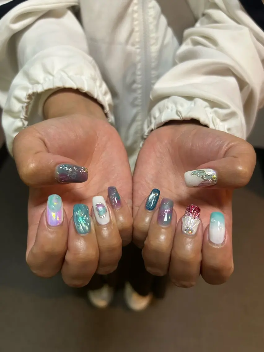 ロング ハンドネイル Nbibi nail salonのネイルデザイン