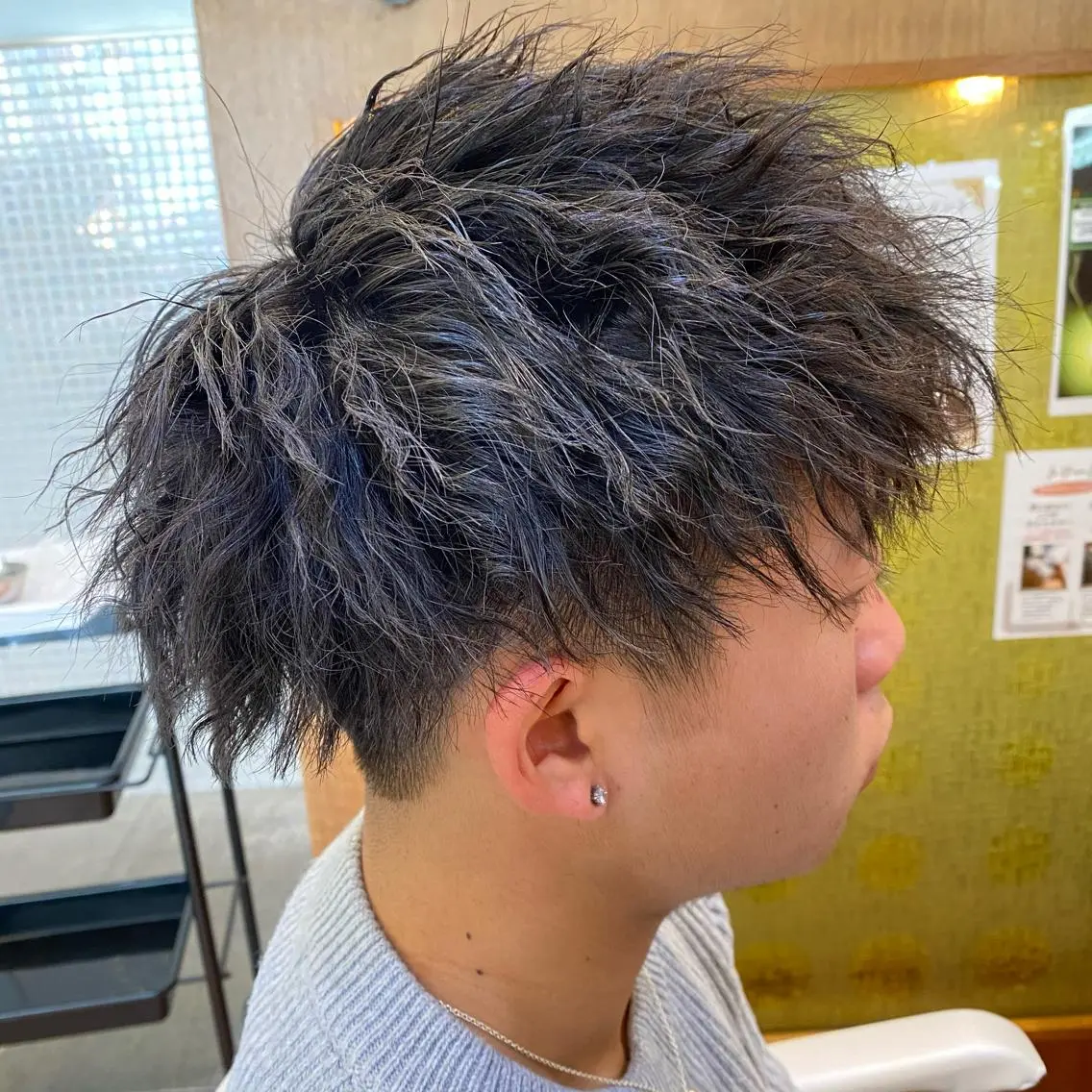 パーマ メンズ メンズパーマ メンズツイストパーマ ツイストパーマ カット ヘアカラー ヘッドスパ メンズ/韓国レイヤー /透明感カラー那須野のヘアスタイル