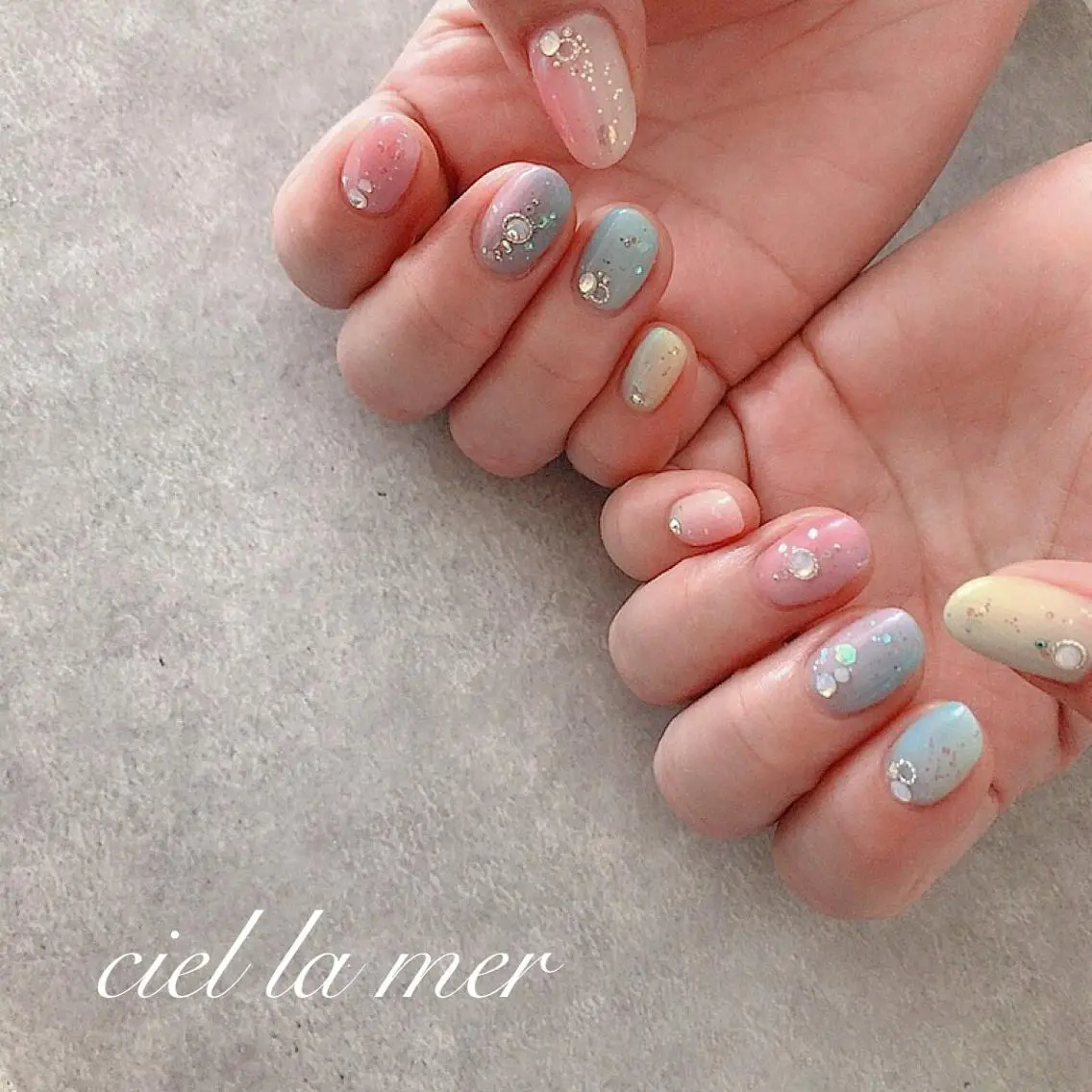 ネイル ハンドネイル フットネイル ciel la merのネイルデザイン