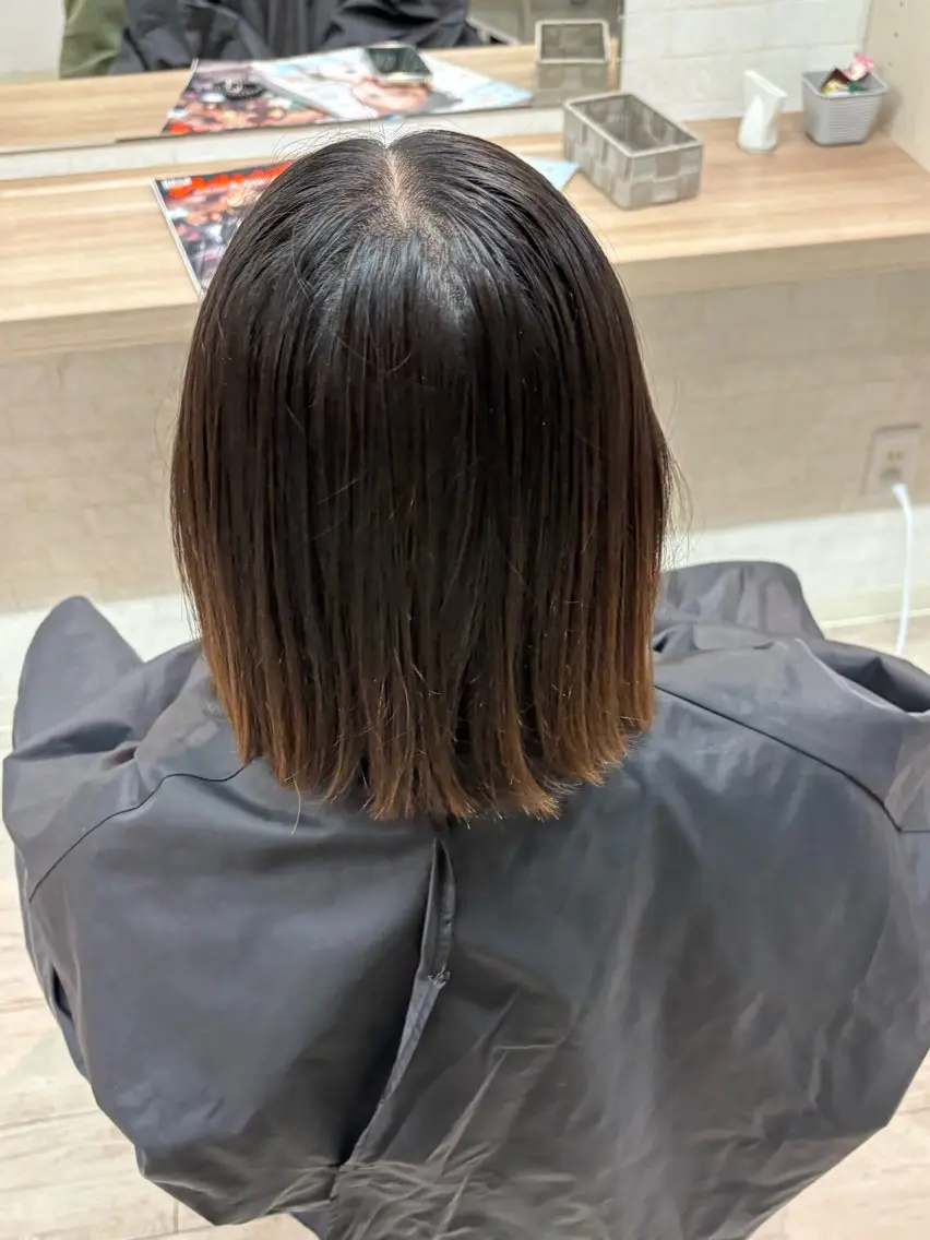 ミディアム カラー 坂井 龍二/コアファーストのヘアスタイル