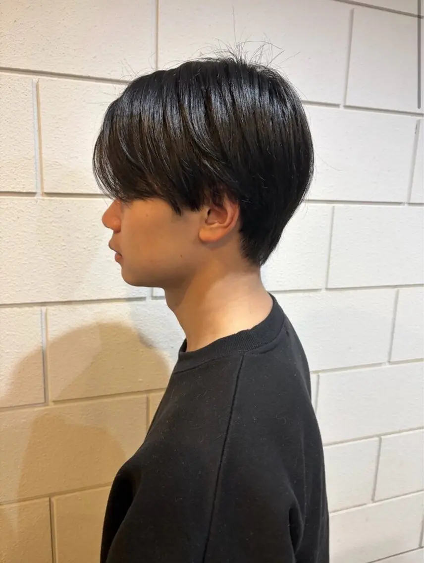 ショート ハセガワ マヒロのヘアスタイル