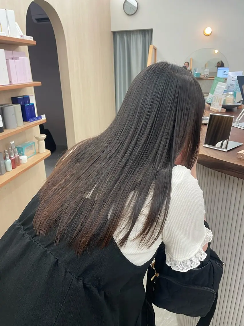 ロング カット 縮毛矯正 トリートメント Sakamoto nanaのヘアスタイル