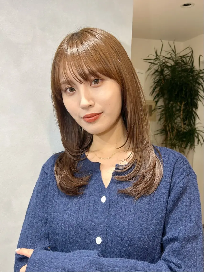 ミディアム カラー ミディアムレイヤー レイヤーカット カット ヘアカラー トリートメント 池袋/小顔レイヤー/ 顔まわり/taigaのヘアスタイル