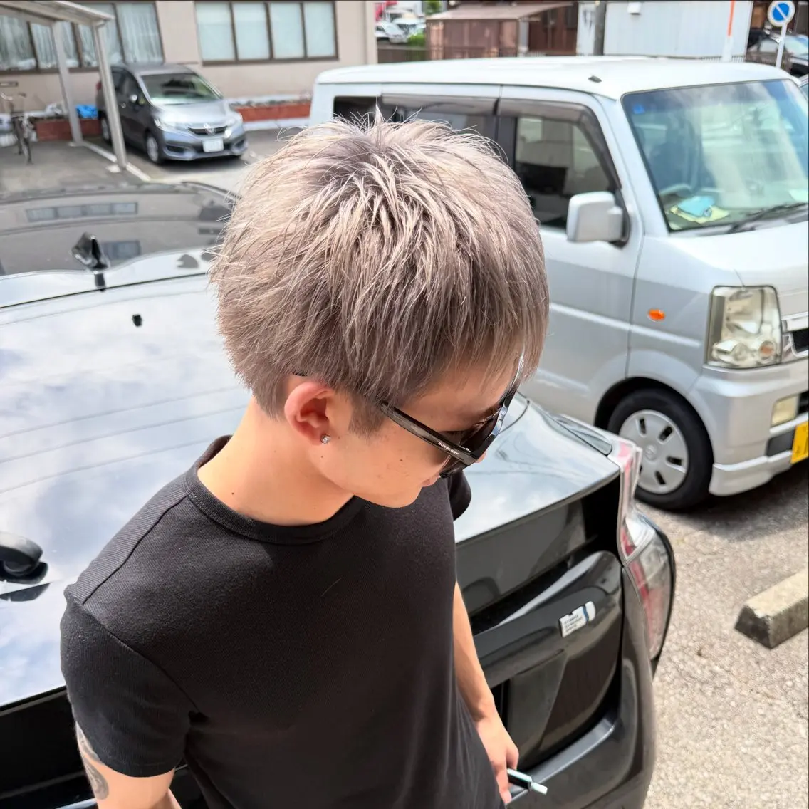 ショート メンズ メンズブリーチ カット ヘアカラー トリートメント 韓国ヘア 野々山 ゆうとのヘアスタイル