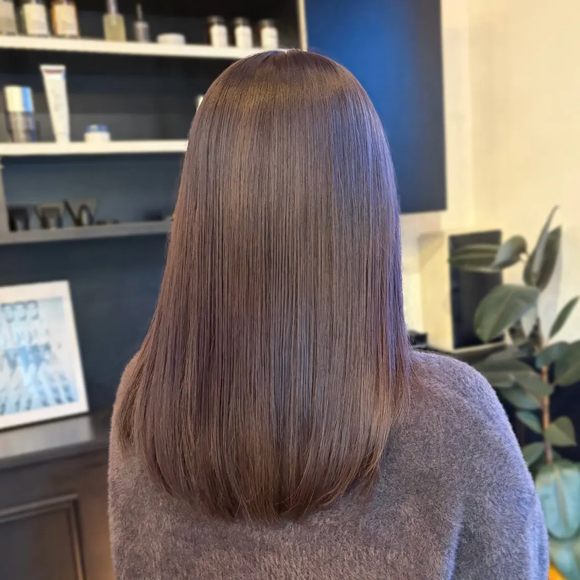 セミロング ヘアカラー スズキ リコのヘアスタイル