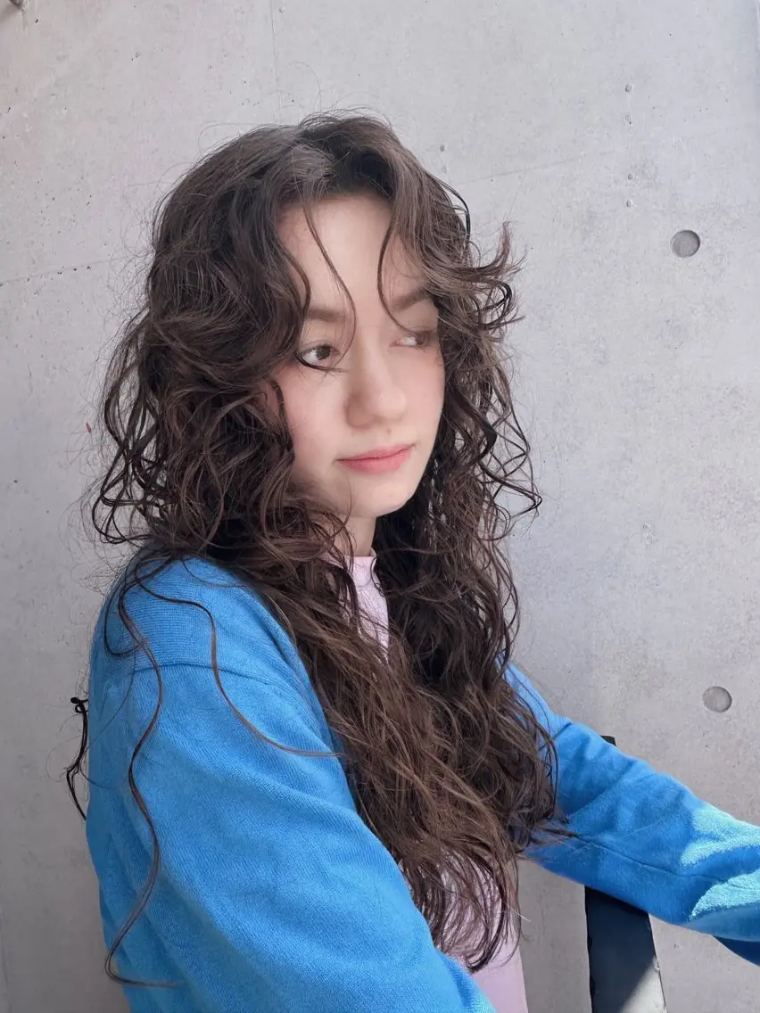 ロング パーマ カット パーマ トリートメント 前野 日奈のヘアスタイル