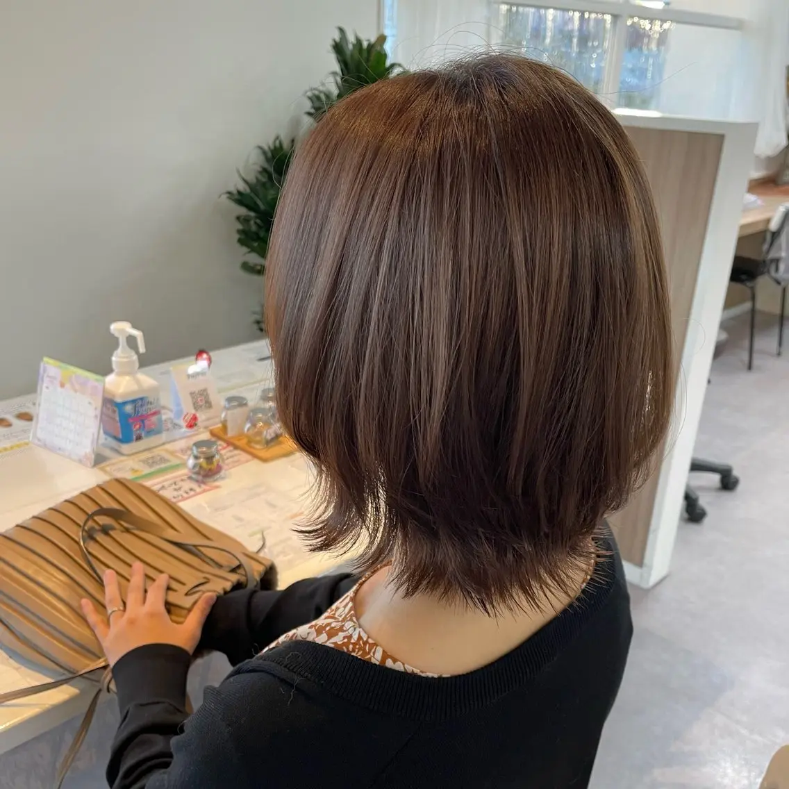 ショート 飯島 成美のヘアスタイル