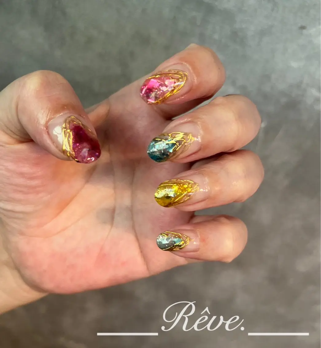 ネイル Reve. 黒澤のネイルデザイン