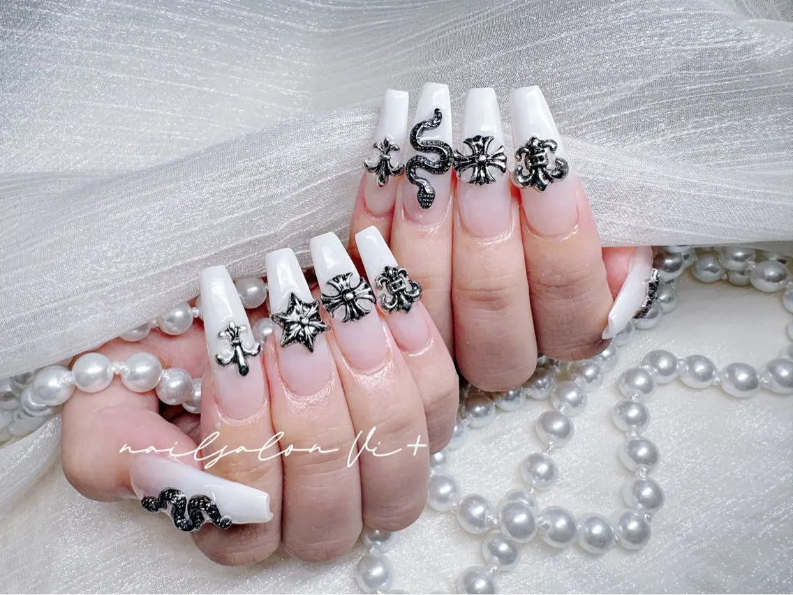 ネイル ハンドネイル ✨Nailsalon Vi+✨のネイルデザイン