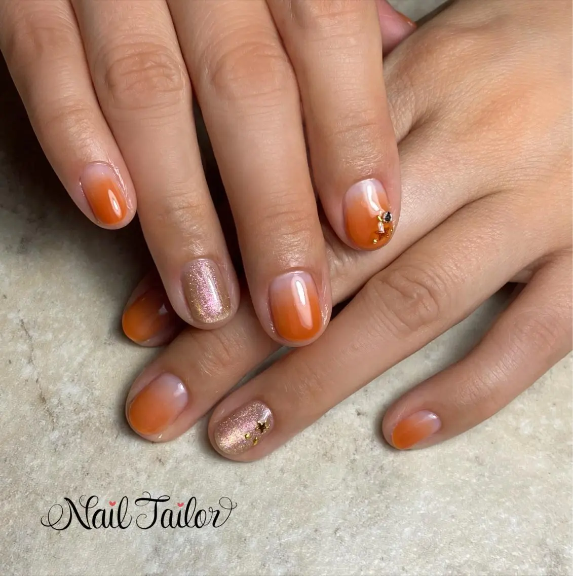 ネイル 長さ出し ジェルネイル グラデーション マグネットネイル オレンジ ハンドネイル NailTailor ネイルテイラーのネイルデザイン