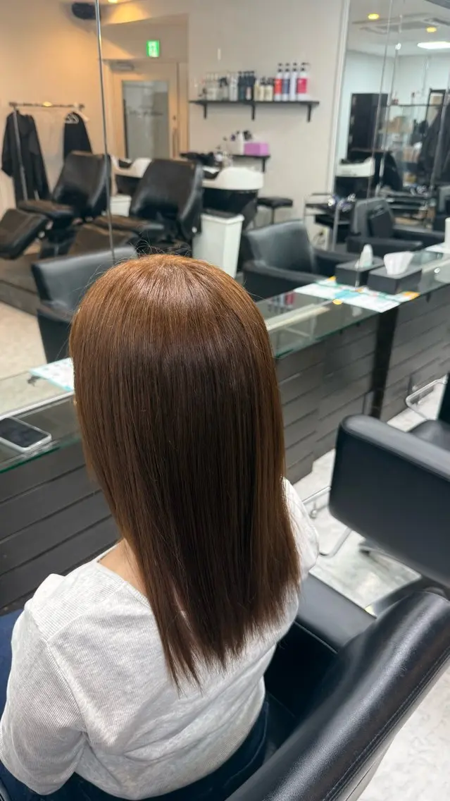 ミディアム カラー PasDePlan あやかのヘアスタイル