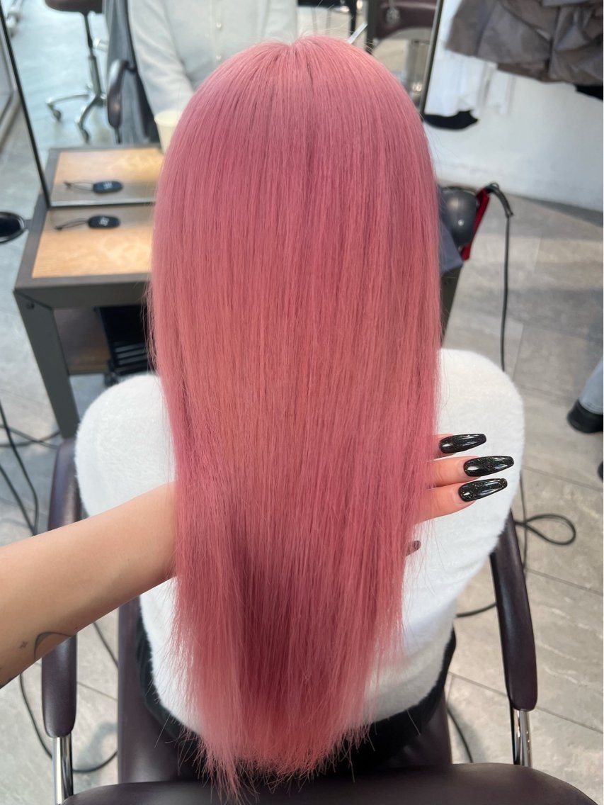 ロング カラー 🎀ハイトーン・艶 カラー HANA🎀のヘアスタイル