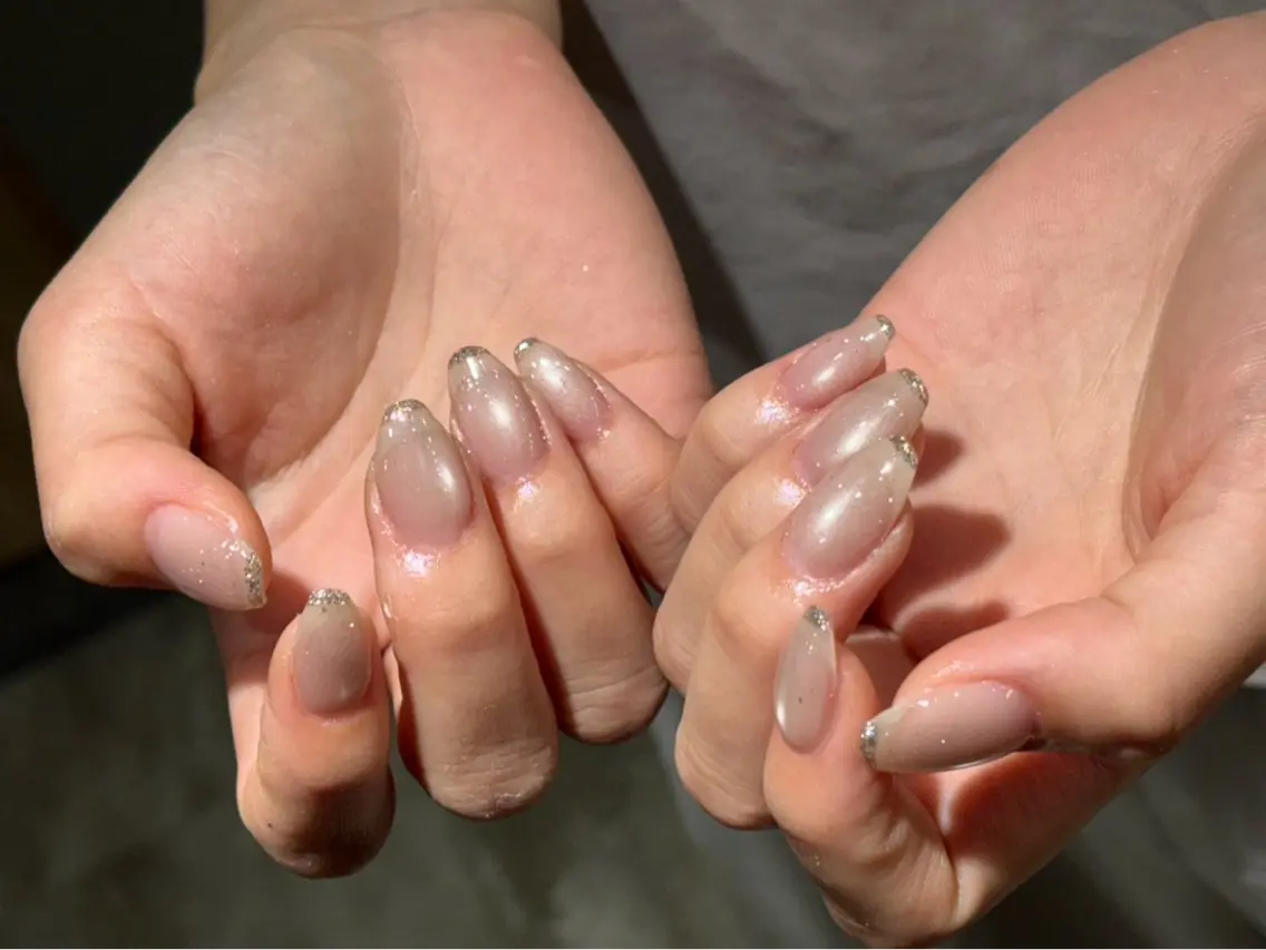 ネイル . NOIRスタッフのネイルデザイン