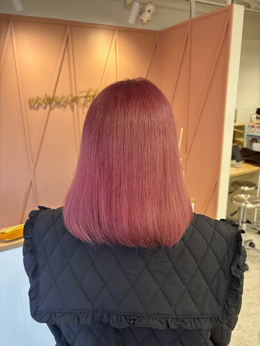 ミディアム カラー ベージュカラー ブリーチ ピンクカラー ピンクベージュ universe Mizuki🎀のヘアスタイル