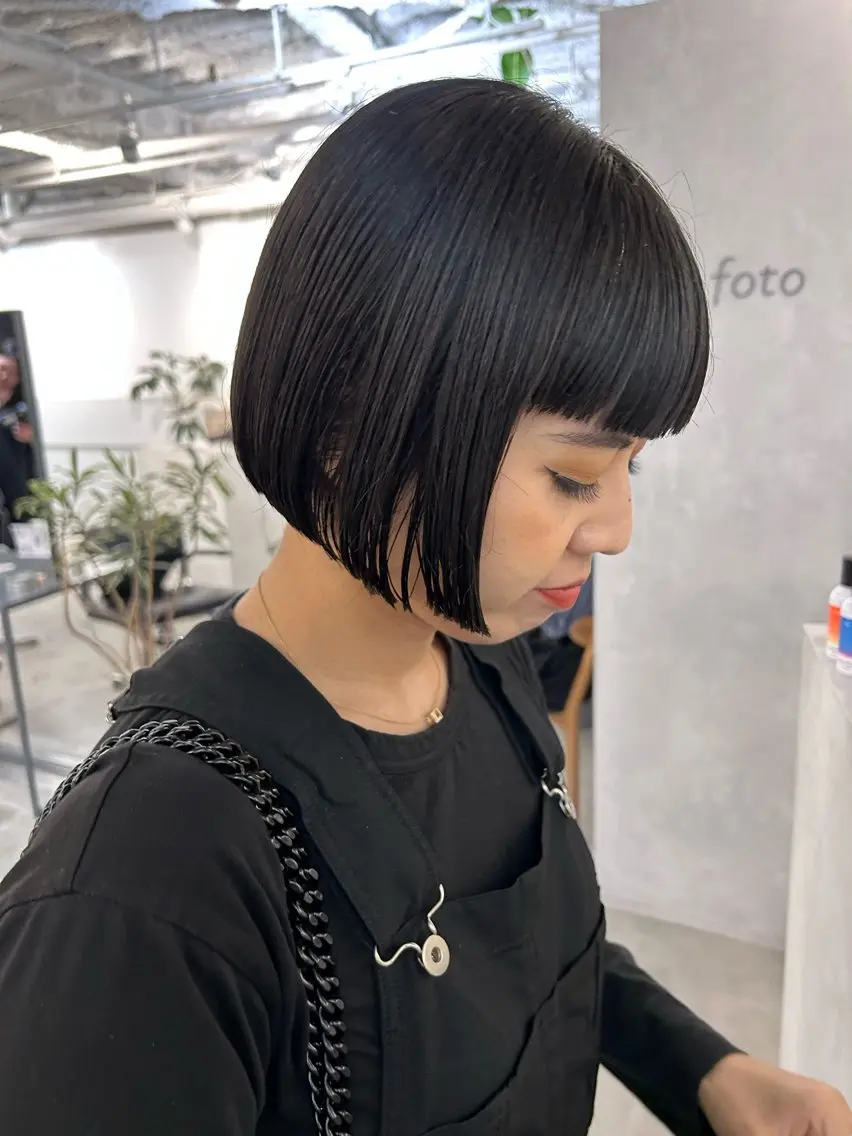 ショート カラー カット ヘアカラー トリートメント 切りっぱなしBOB 職人💜Anzuのヘアスタイル